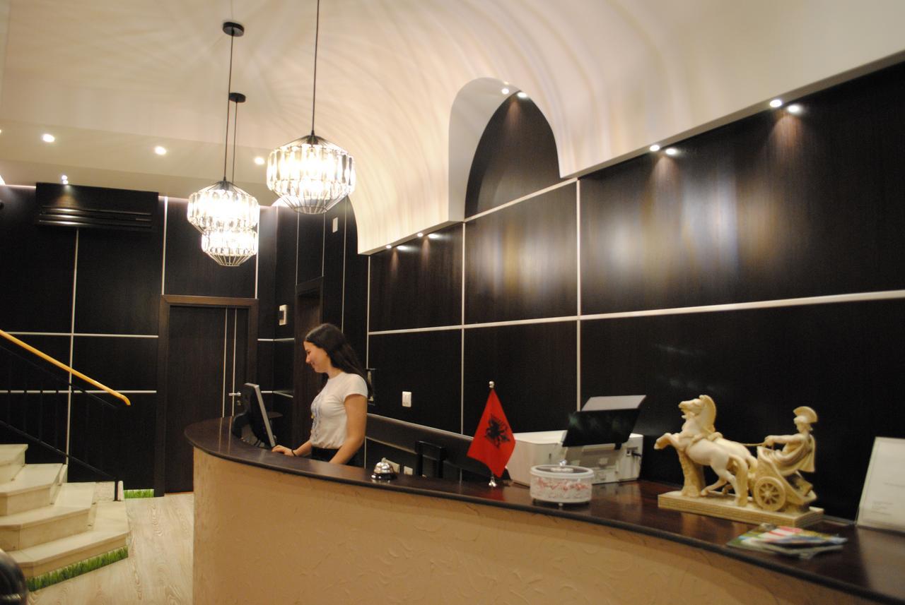 Hotel Palma Tiranë Eksteriør bilde