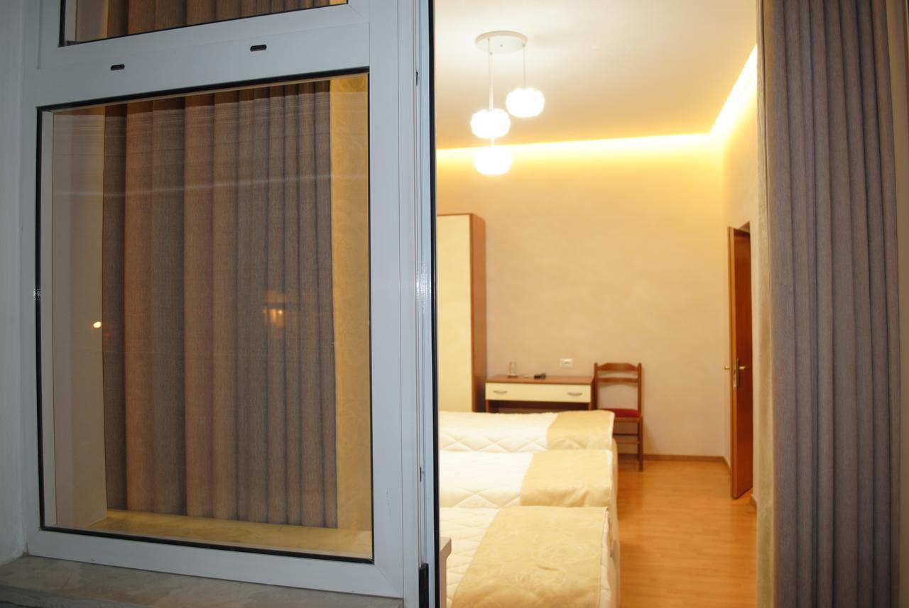 Hotel Palma Tiranë Eksteriør bilde